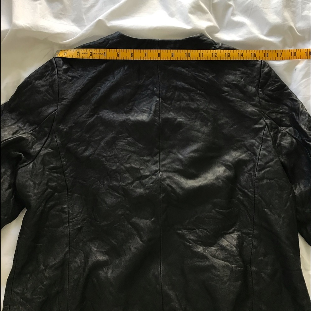 Hand distressed leather jacket - Picture 6 of 8